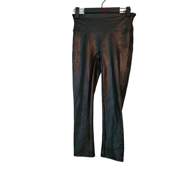 Spanx Women's Faux Leather Leggings Size Small Black Cropped Tummy Control - Picture 1 of 6